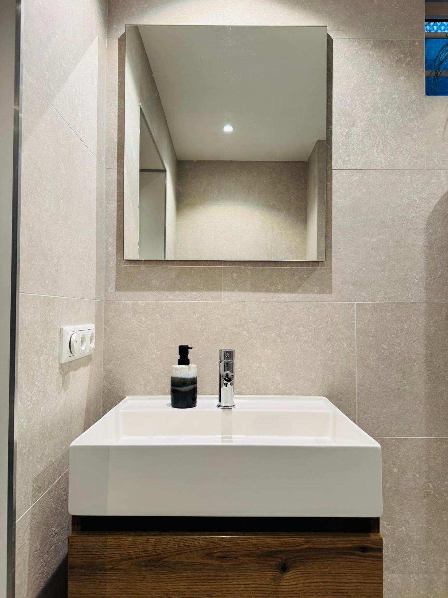 Apartmán Hello Noordwijk - Souterrain Hoogwakersbosstraat 6 Exteriér fotografie